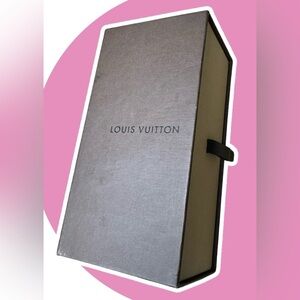 Luis Vuitton empty sunglasses box brown & beige with ribbon pull​